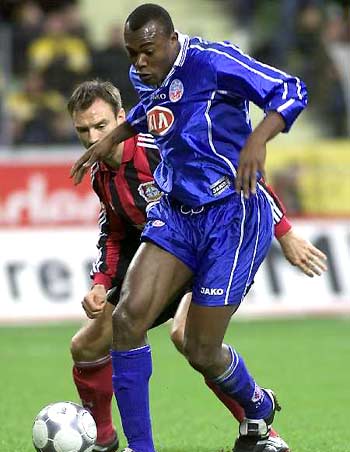 在与某强队 在与某强队